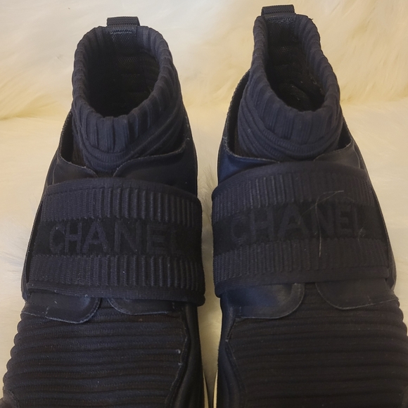 Chanel sneakers Sz 39 - Picture 5 of 16